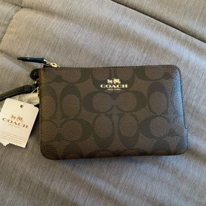 NWT Coach Wristlet
